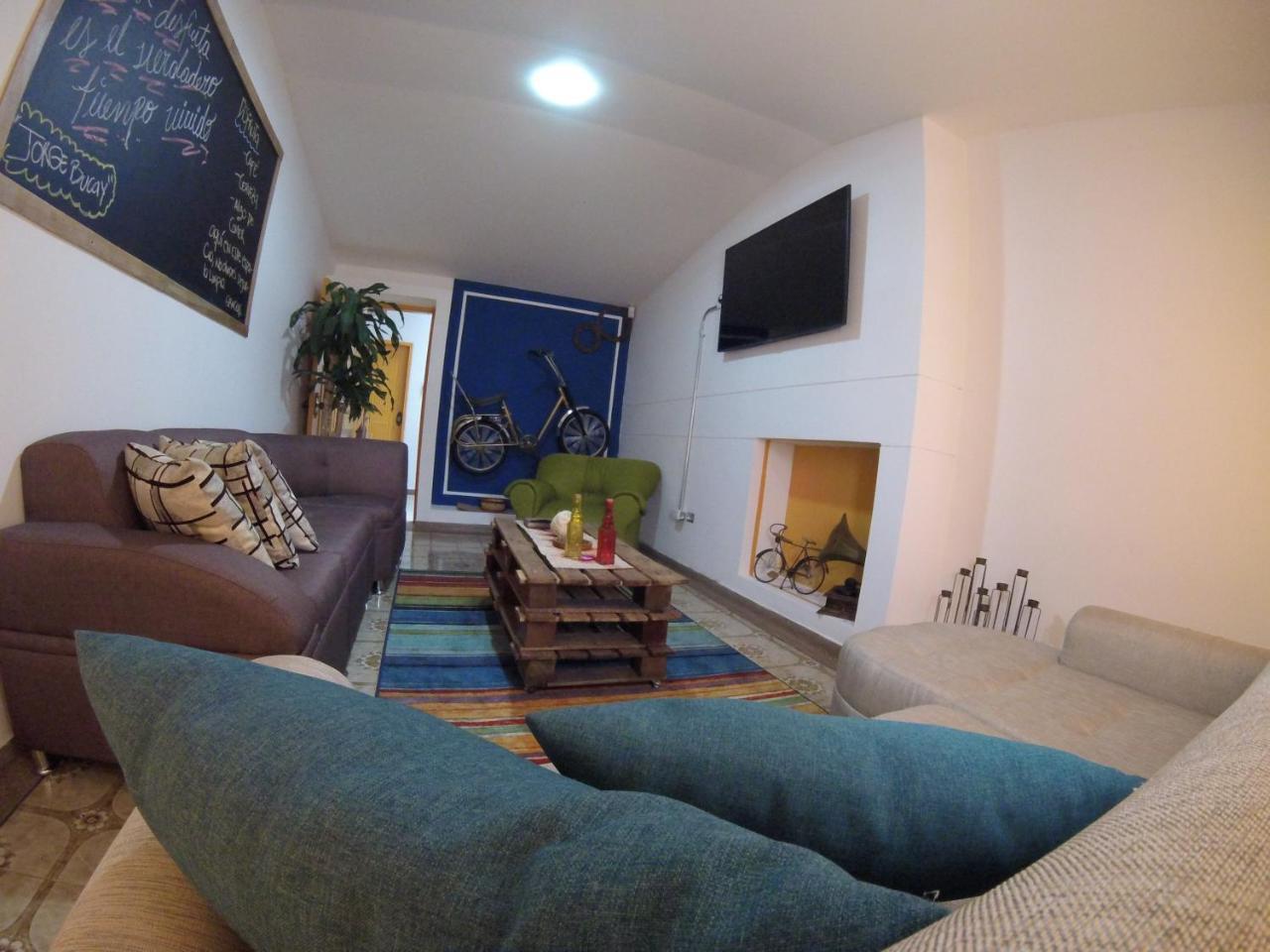 La Otra Mitad Hostel أرمينيا المظهر الخارجي الصورة